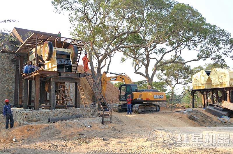 頁巖破碎、制砂海外生產(chǎn)現(xiàn)場搭建中