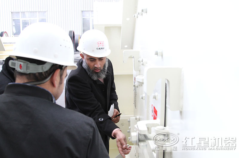 用戶來廠，實地考察反擊破設(shè)備