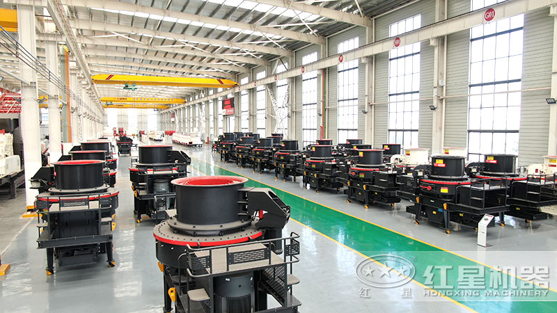 花崗巖石子粉碎機(jī)、制砂機(jī)車間現(xiàn)貨