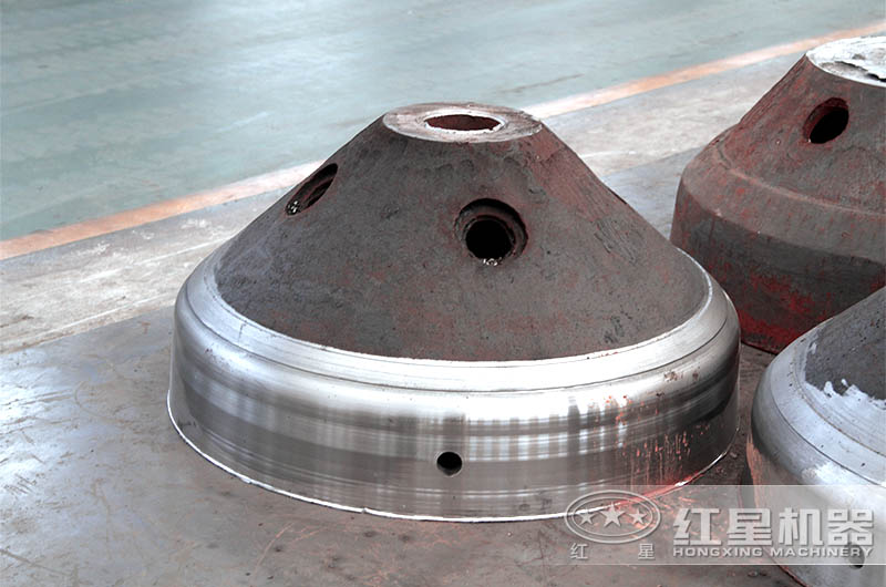hp300圓錐破碎機(jī)每小時產(chǎn)多少噸？多少錢一臺？